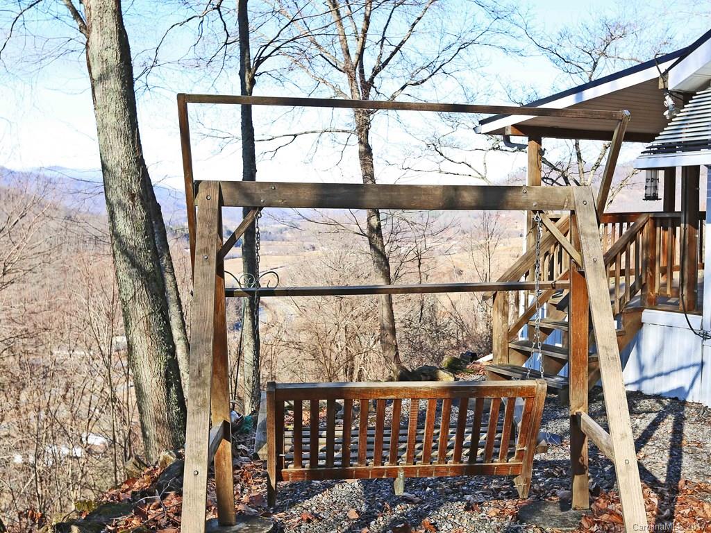408 Whispering Wind Road Waynesville, NC 28785 - Photo 3 of 11 Gallery Image 3