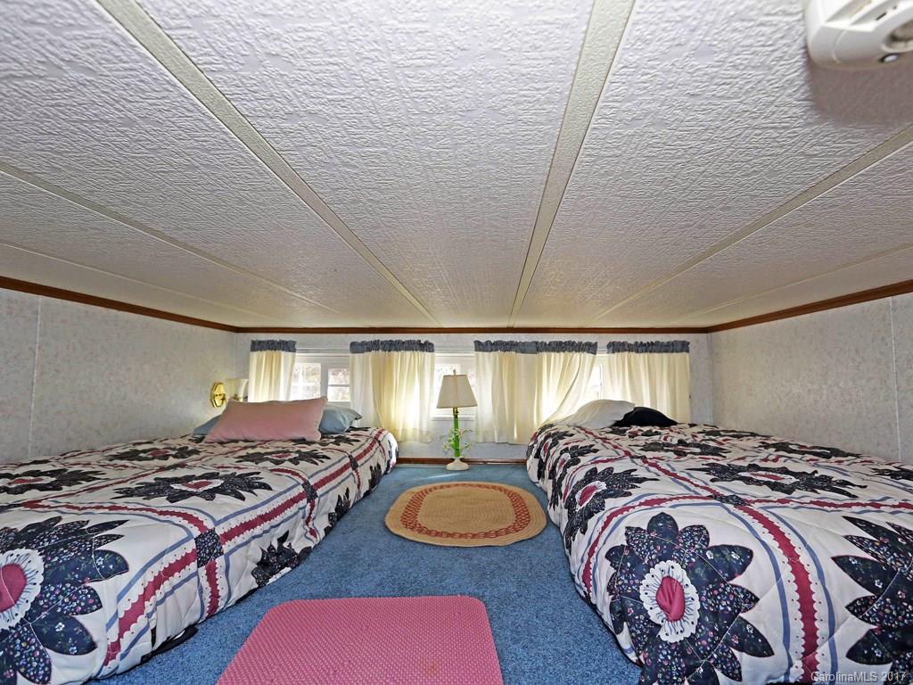 408 Whispering Wind Road Waynesville, NC 28785 - Photo 8 of 11 Gallery Image 8