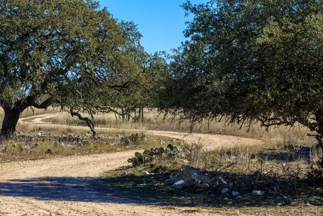 $5,199,000 | 3681 K2 Road, Leakey, TX 78873