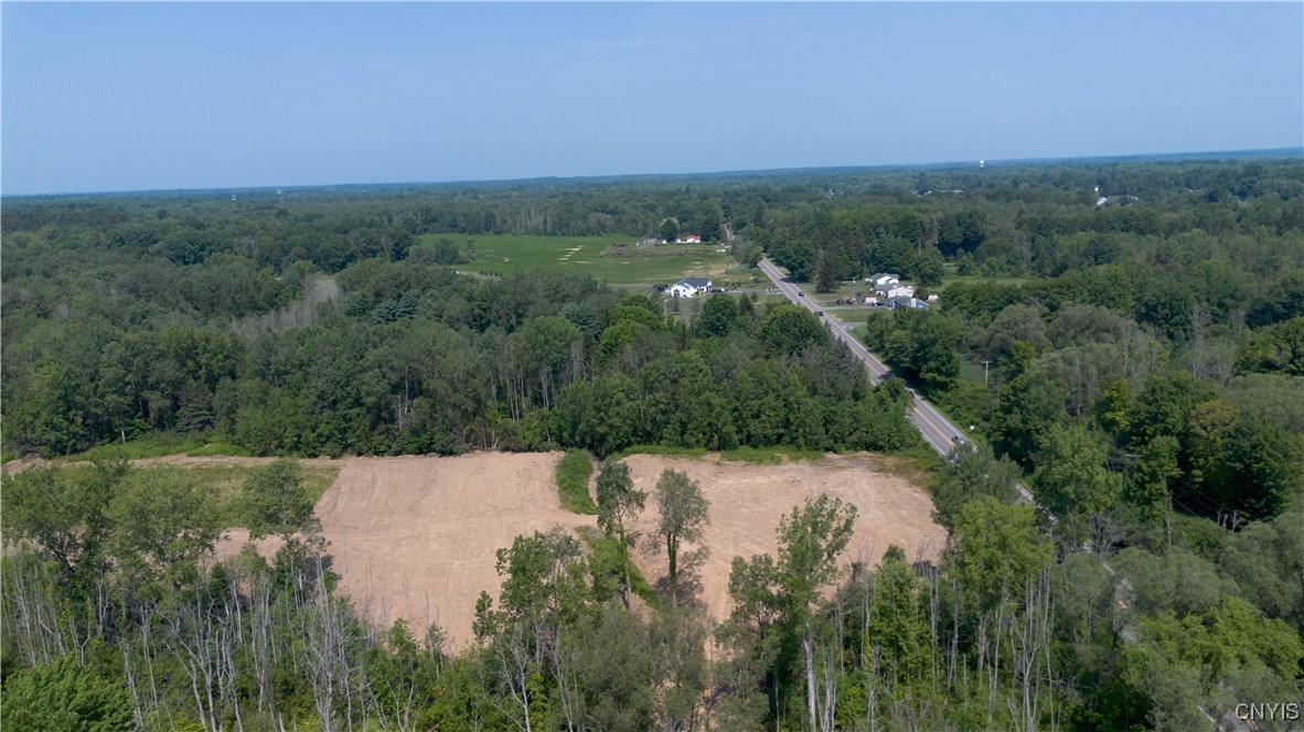 9141 River Road Lysander, NY 13135 - Photo 16 of 24