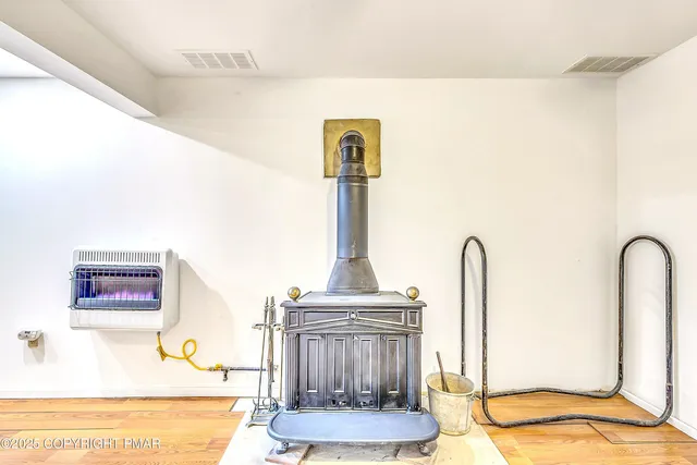 a sign that is on the side of a building