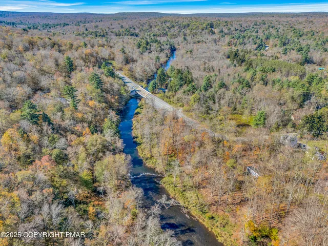 $374,900 | 4129 Firefly Court, Pocono Lake, PA 18347