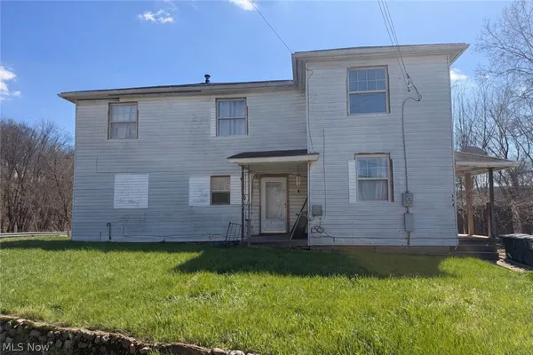 $50,000 | 204 Trenton Avenue, Uhrichsville, OH 44683