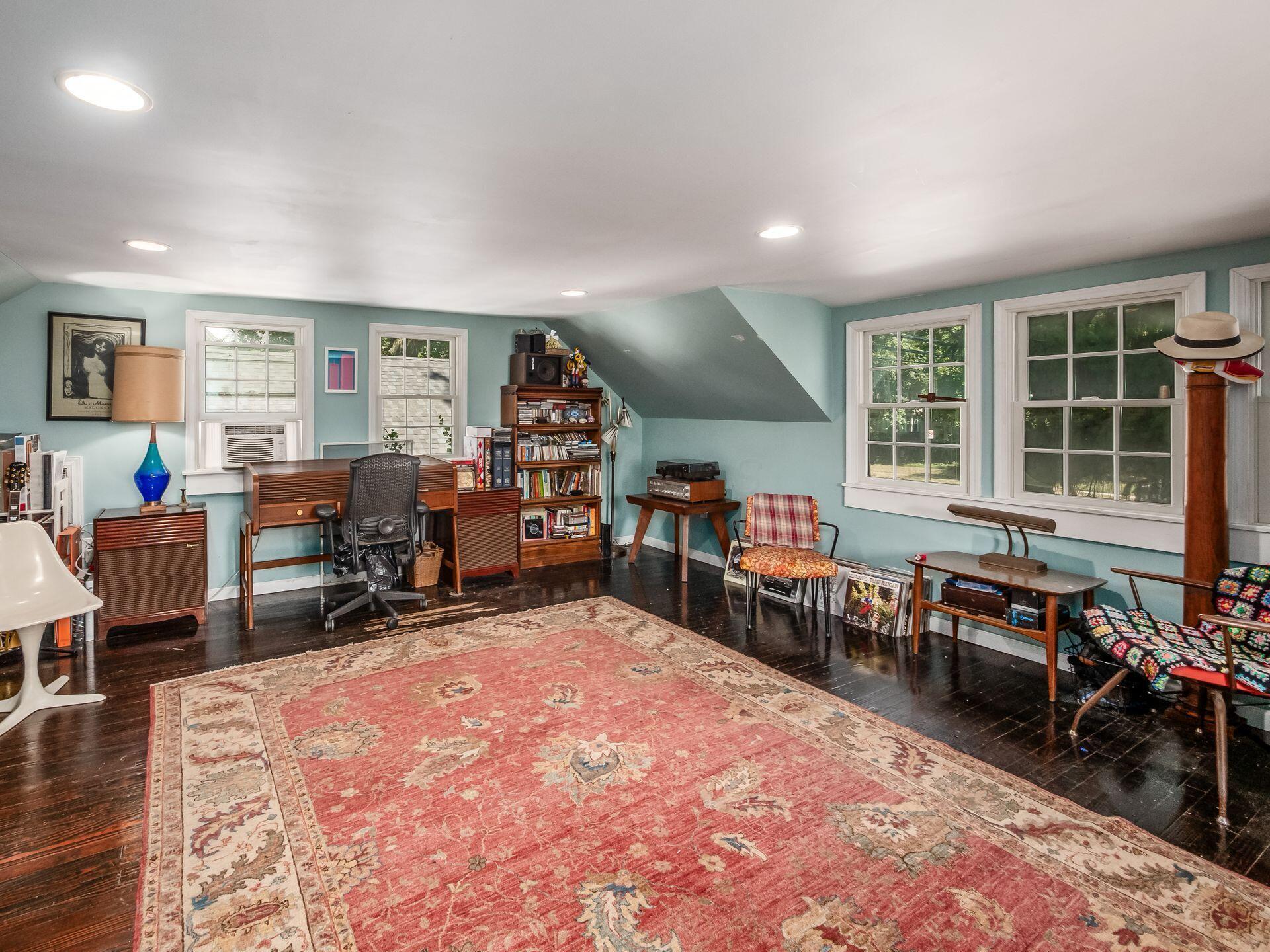 2424 Sherwood Road Bexley, OH 43209 - Photo 55 of 92 Studio Above Garage