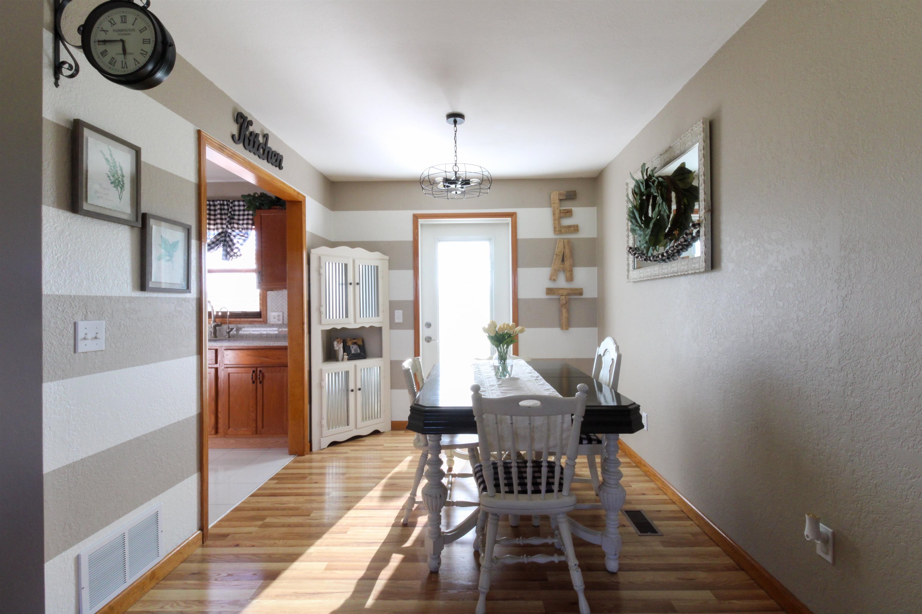 765 North Gilmore Road Mount Pleasant, MI 48858 - Photo 5 of 20 1902610-4.JPG