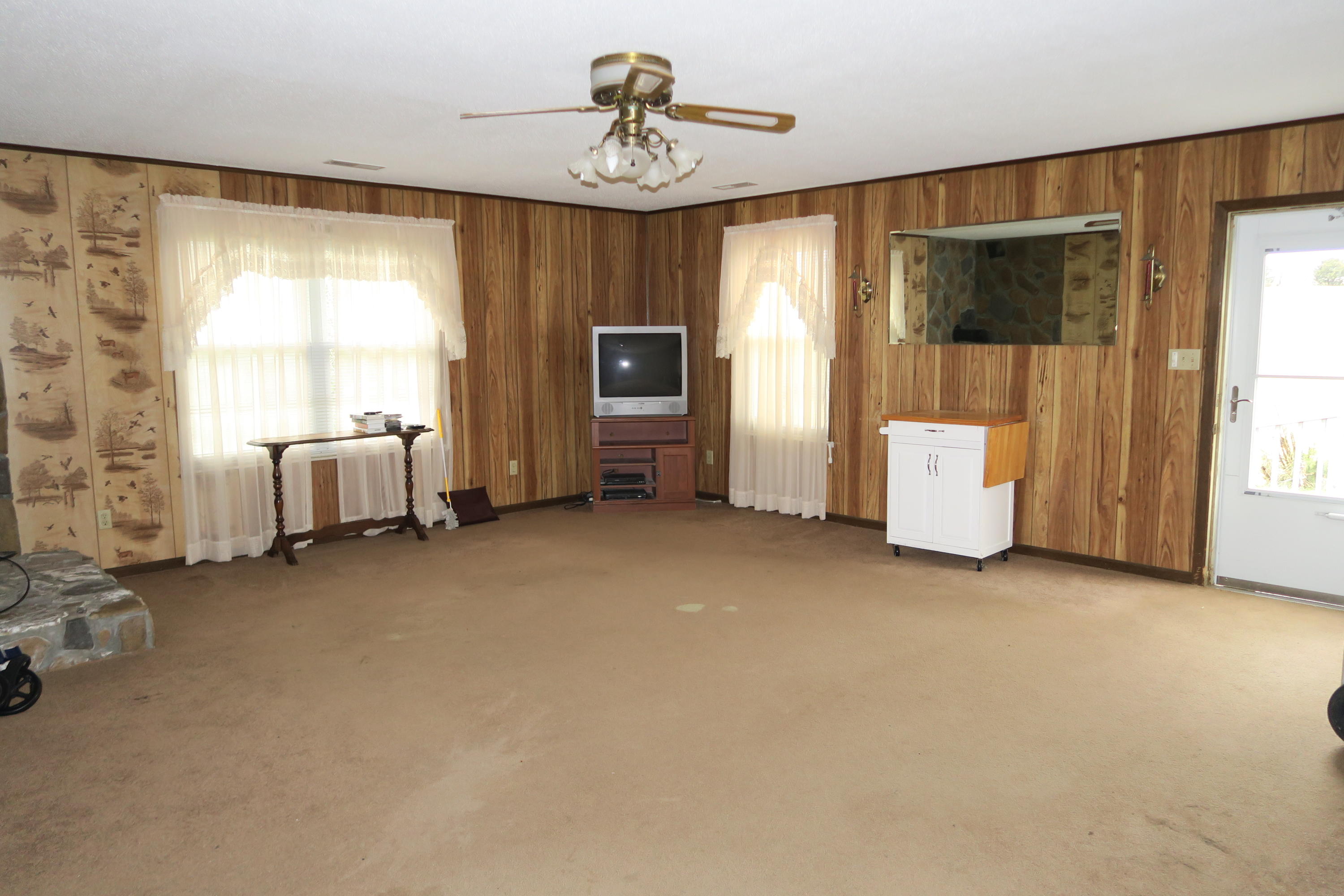 4461 Floyd Lee Road Friendsville, TN 37737 - Photo 29 of 35 IMG_0272