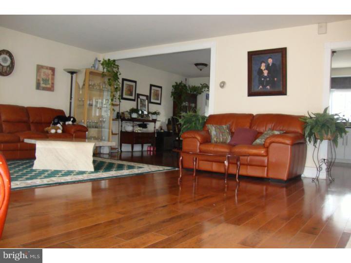1503 Marian Road Abington, PA 19001 - Photo 3 of 14 Gallery Image 3