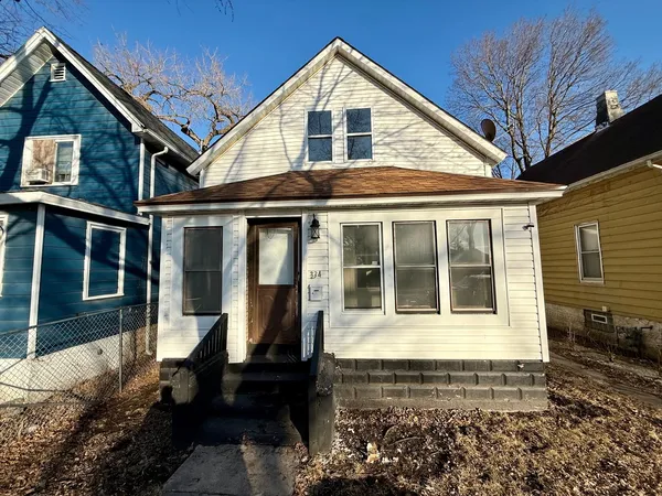$189,000 | 334 South Ottawa Street, Joliet, IL 60436