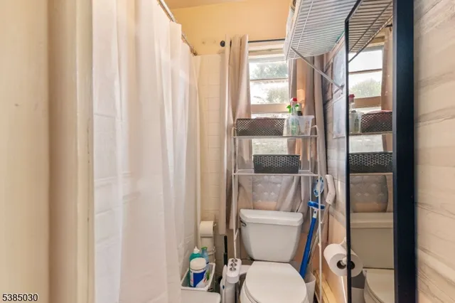 $699,999 | 4-39 Boyd Avenue, Fair Lawn, NJ 07410