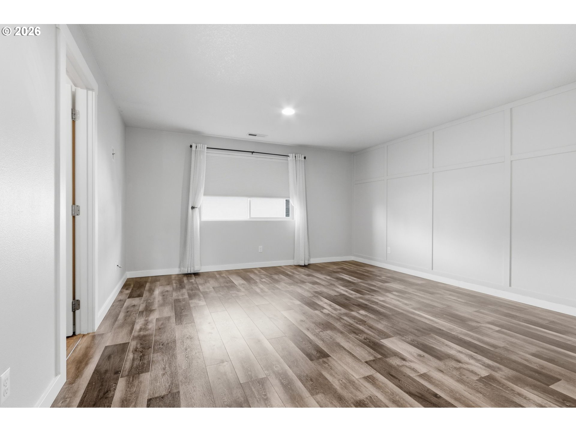 36713 Indian Summer Street Sandy, OR 97055 - Photo 12 of 33 a view of empty room with wooden floor