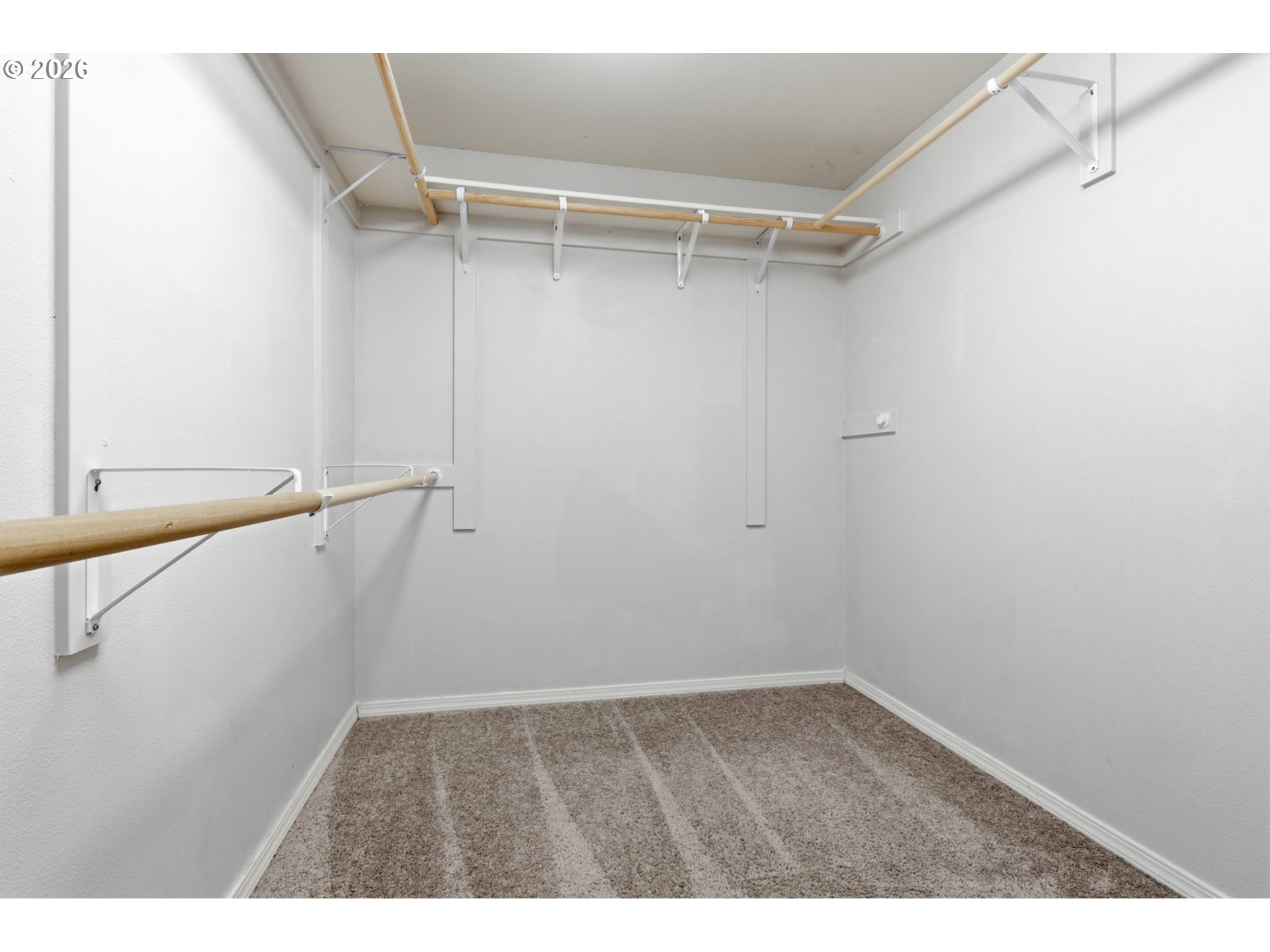 36713 Indian Summer Street Sandy, OR 97055 - Photo 15 of 33 a view of an empty walk in closet