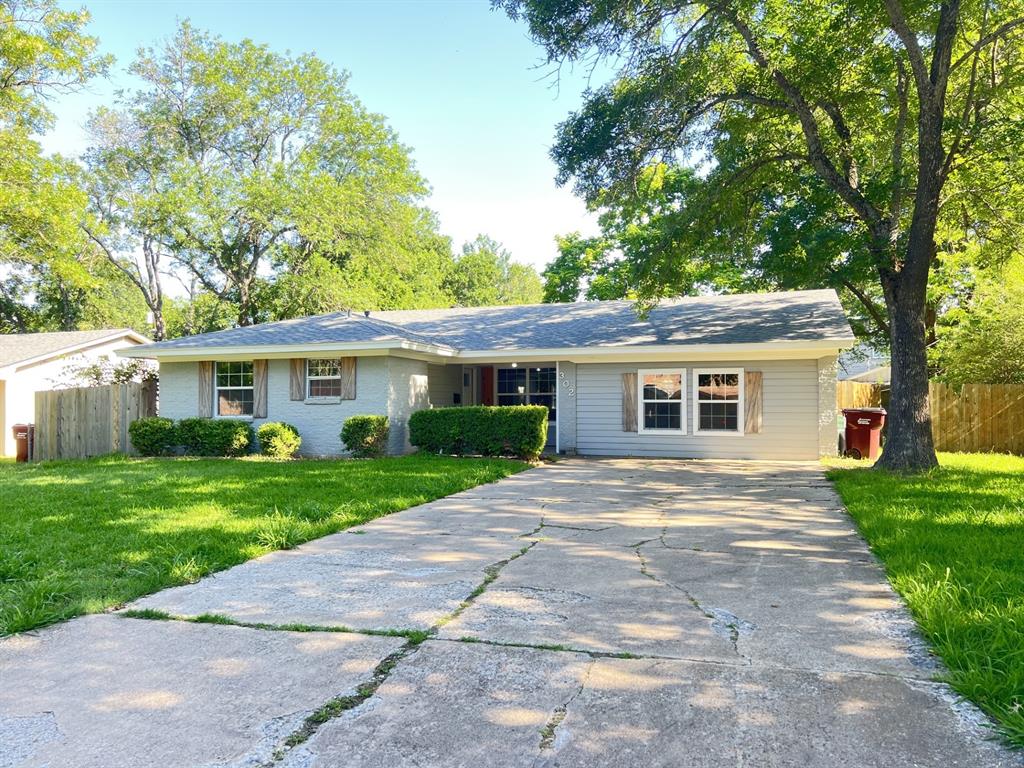 302 Glen Oaks Road Bonham, TX 75418 - Photo 17 of 17