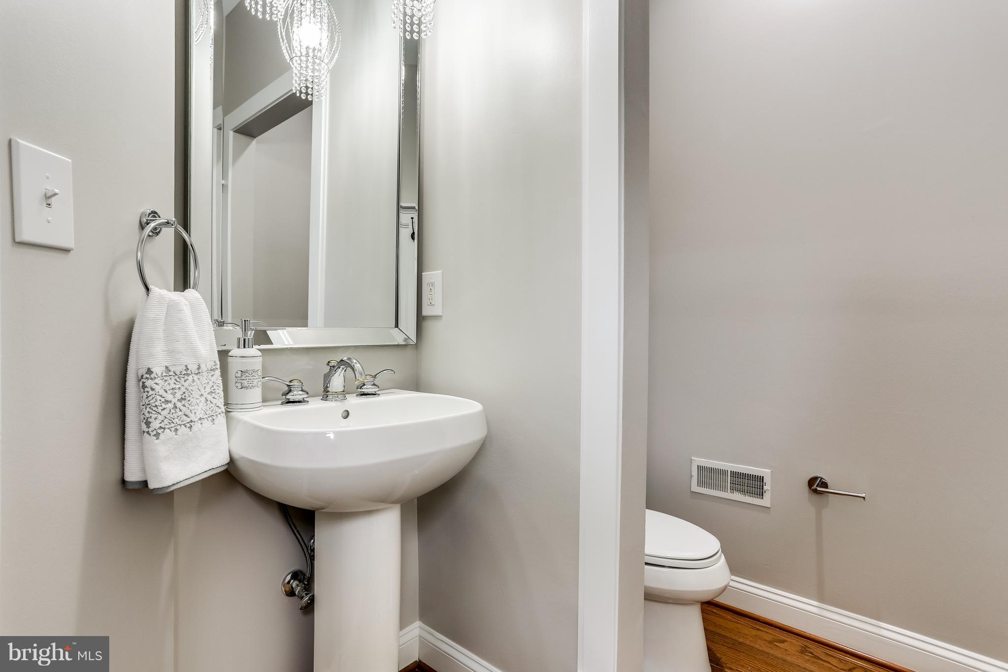 8798 Boulder Ridge Road Laurel, MD 20723 - Photo 7 of 50 Bath