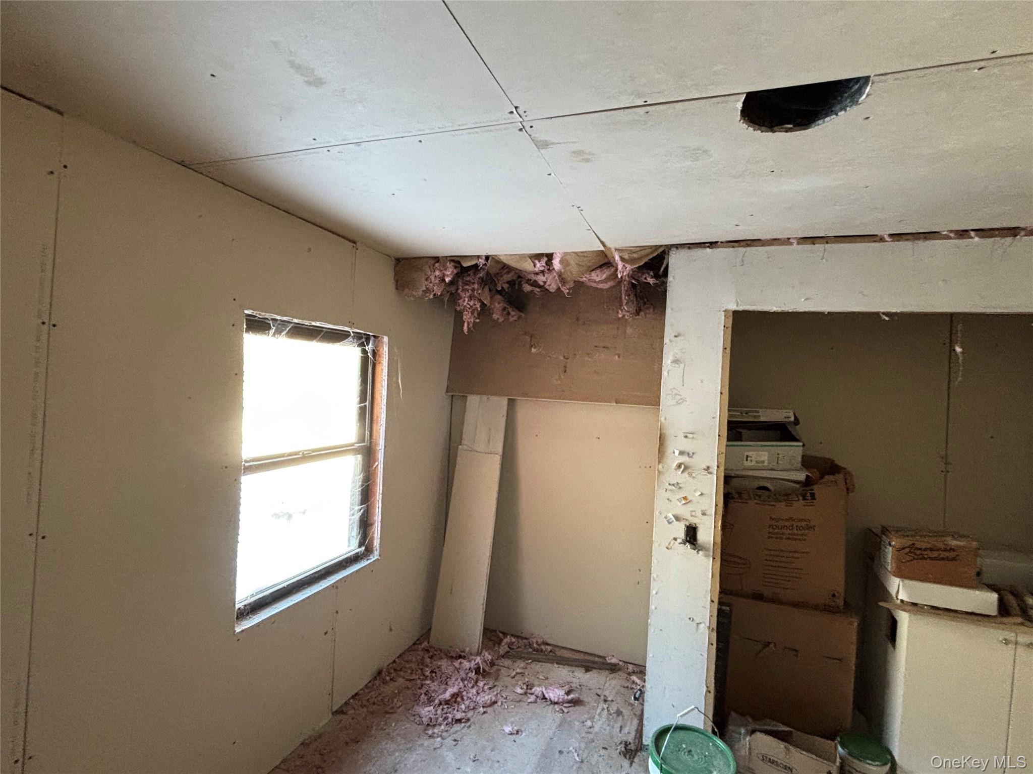 95 Skinner Road Wurtsboro, NY 12790 - Photo 36 of 49 a view of walk in closet