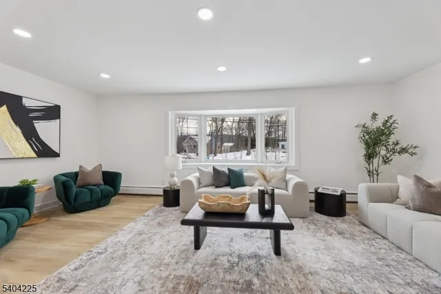 $549,900 | 512 North Lake Shore Drive, Hewitt, NJ 07421