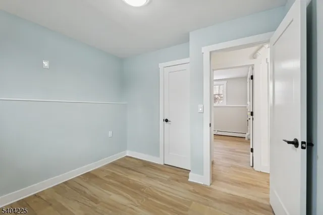 $549,900 | 512 North Lake Shore Drive, Hewitt, NJ 07421