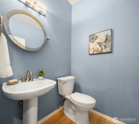 $1,399,999 | 4423 Brygger Drive West, Seattle, WA 98199