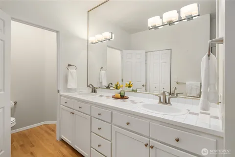 $1,339,900 | 4423 Brygger Drive West, Seattle, WA 98199