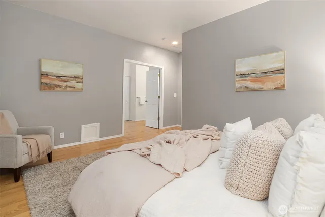 $1,399,999 | 4423 Brygger Drive West, Seattle, WA 98199