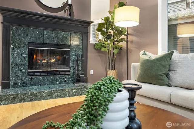 $1,399,999 | 4423 Brygger Drive West, Seattle, WA 98199