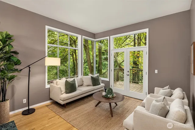 $1,399,999 | 4423 Brygger Drive West, Seattle, WA 98199