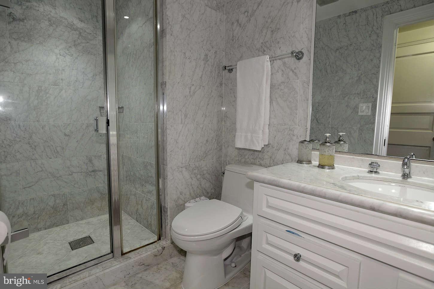 3030 K Street Northwest, Unit PH201 Washington, DC 20007 - Photo 20 of 30 Bath