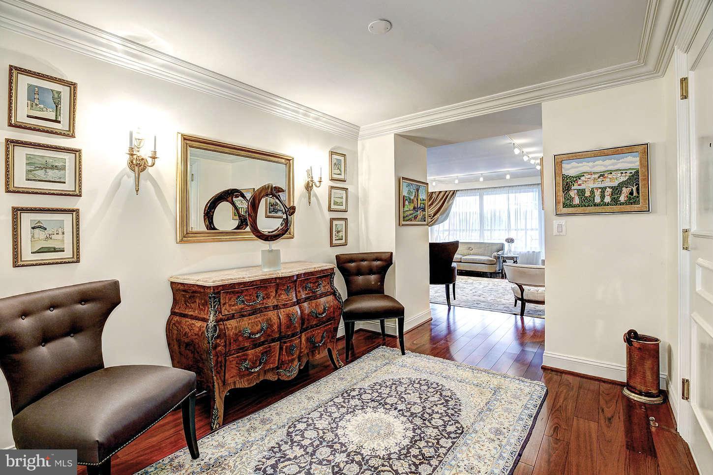 3030 K Street Northwest, Unit PH201 Washington, DC 20007 - Photo 3 of 30 Interior (General)
