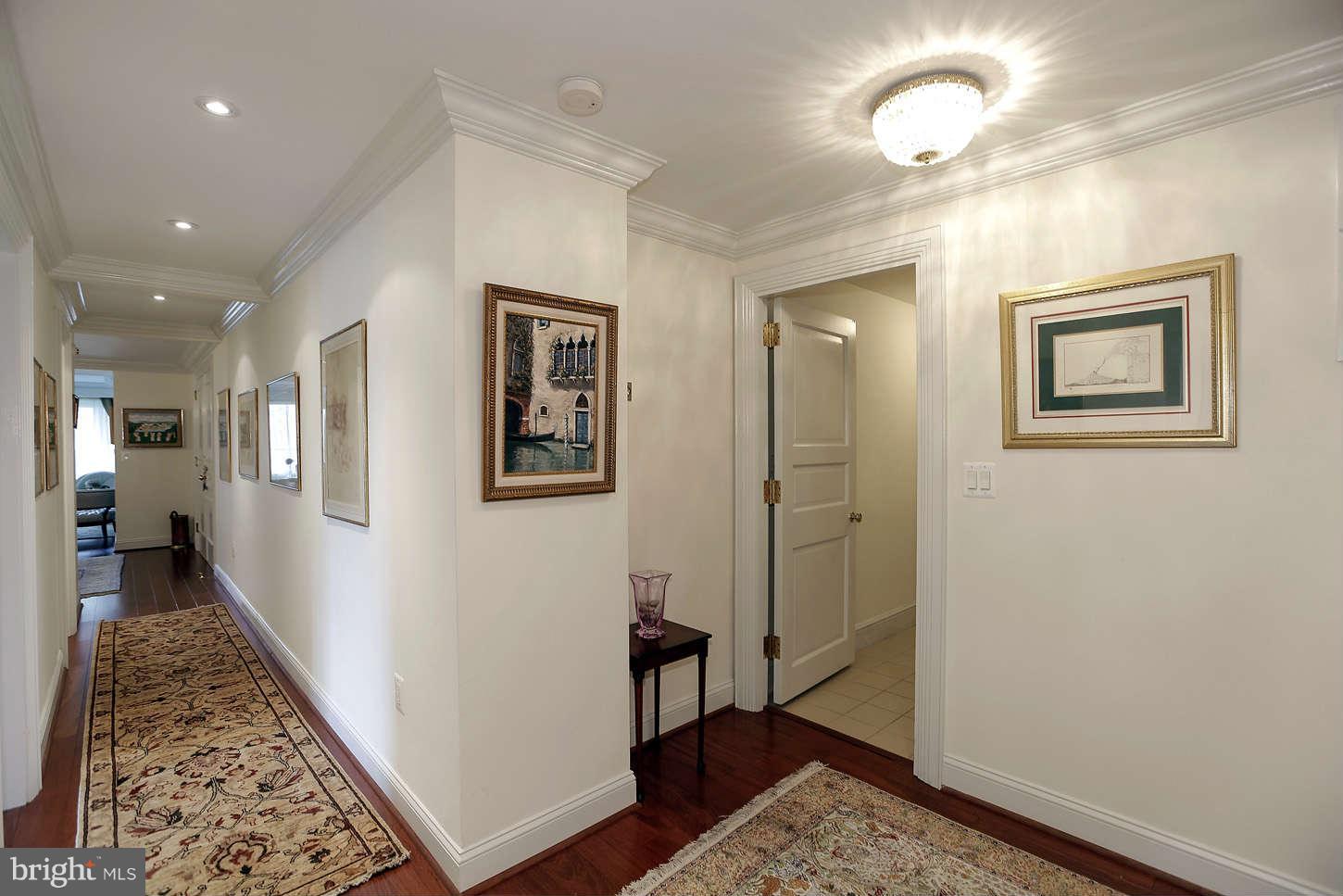 3030 K Street Northwest, Unit PH201 Washington, DC 20007 - Photo 21 of 30 Interior (General)