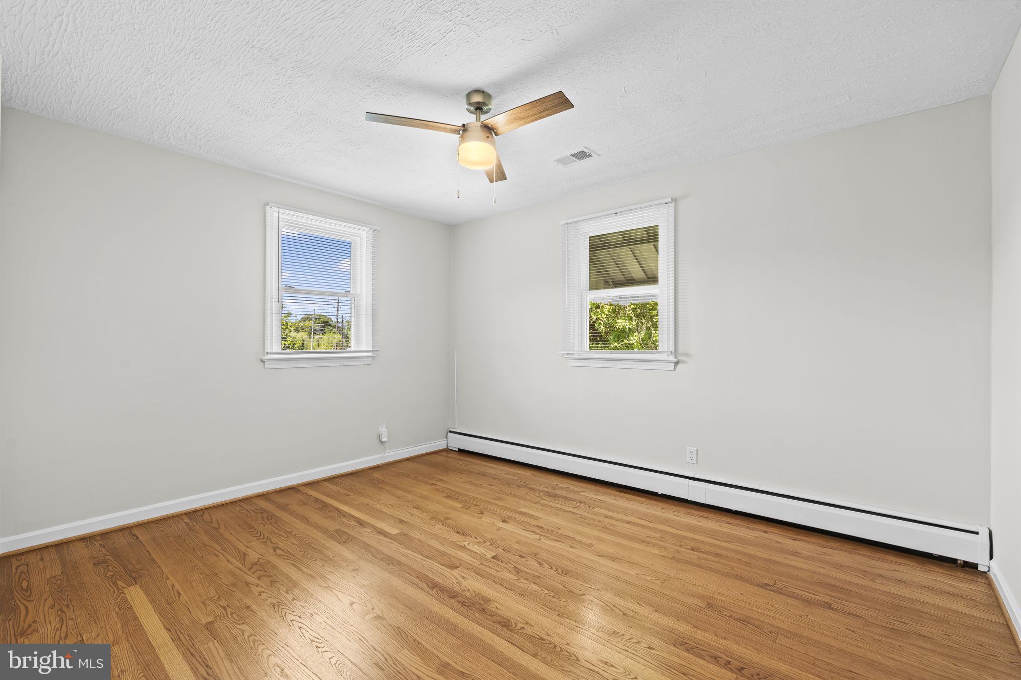 7109 Livingston Road Oxon Hill, MD 20745 - Photo 14 of 31 Bedroom 2