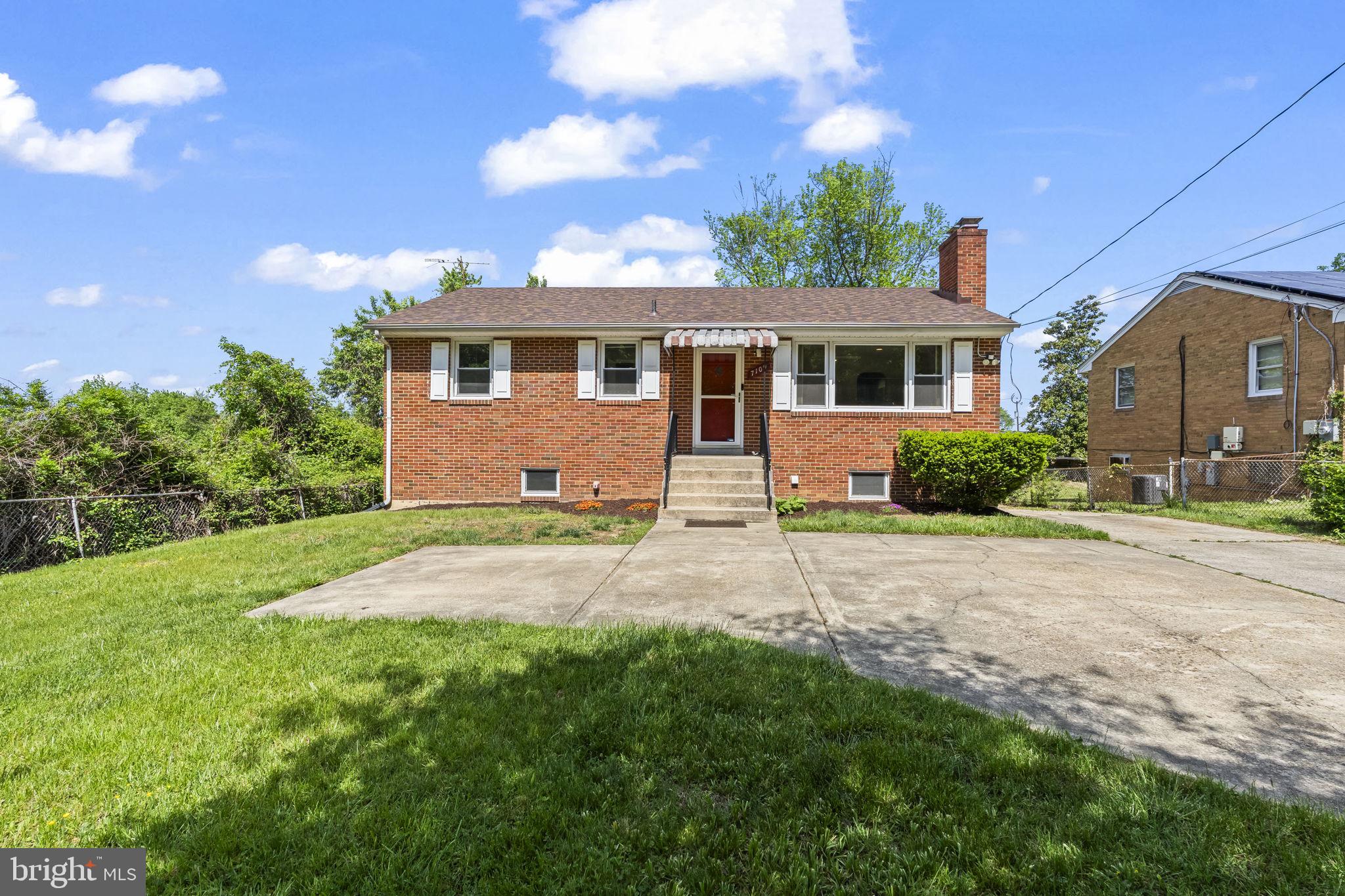 7109 Livingston Road Oxon Hill, MD 20745 - Photo 2 of 31 Front Exterior