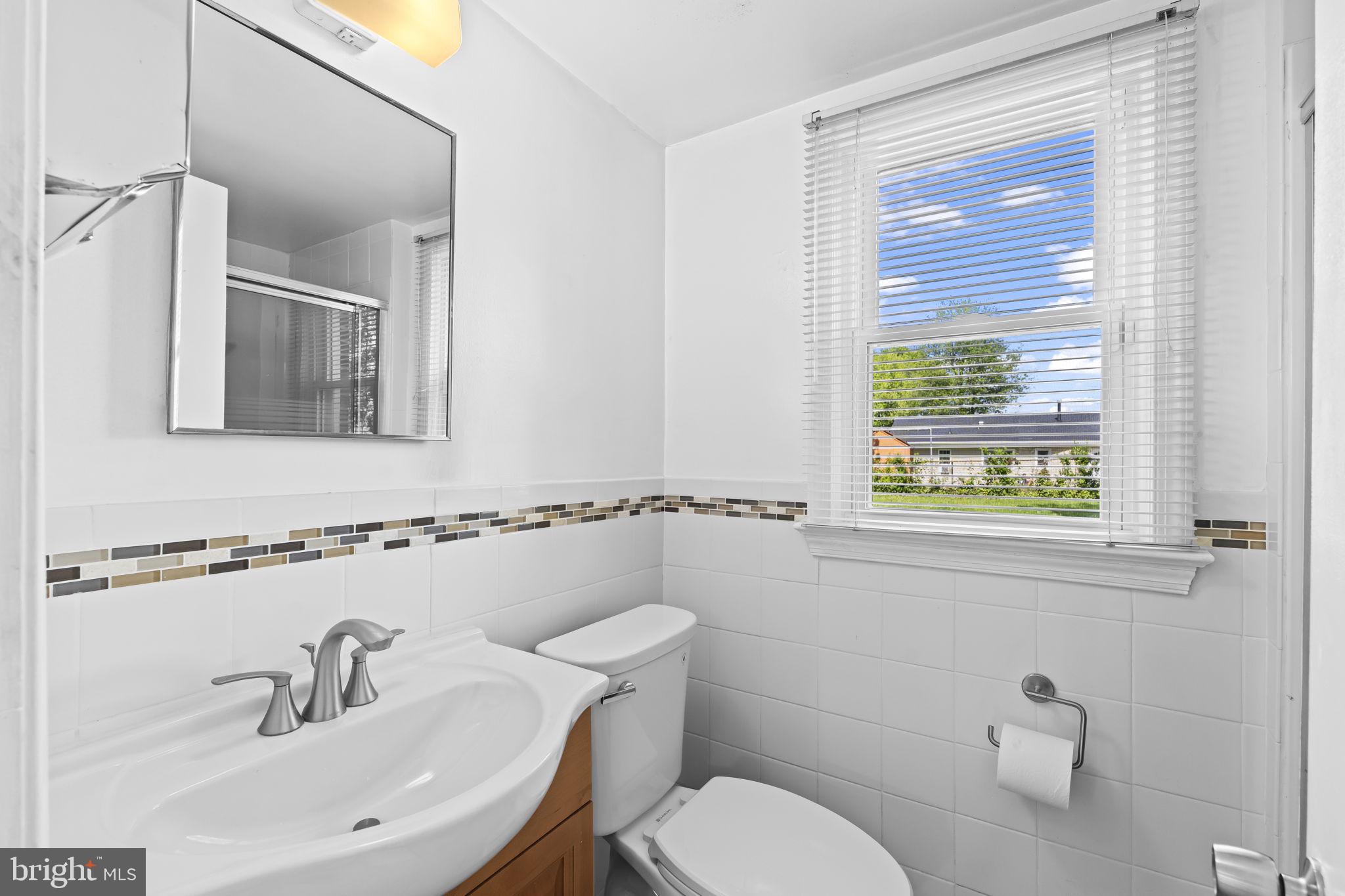 7109 Livingston Road Oxon Hill, MD 20745 - Photo 23 of 31 Basement Full Bath