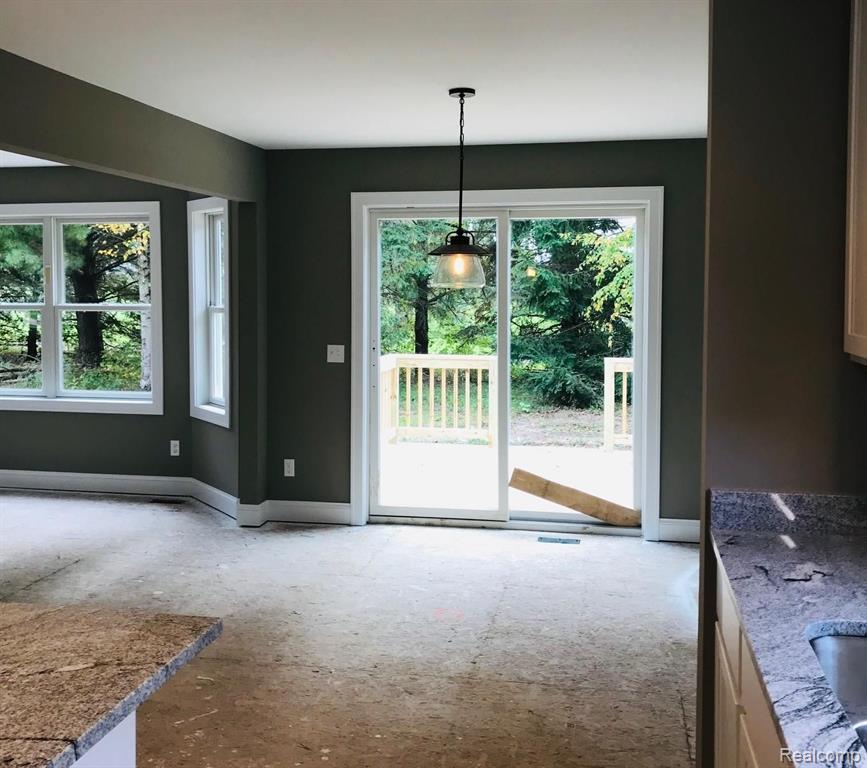 800 North Hacker Road Howell, MI 48843 - Photo 15 of 39
