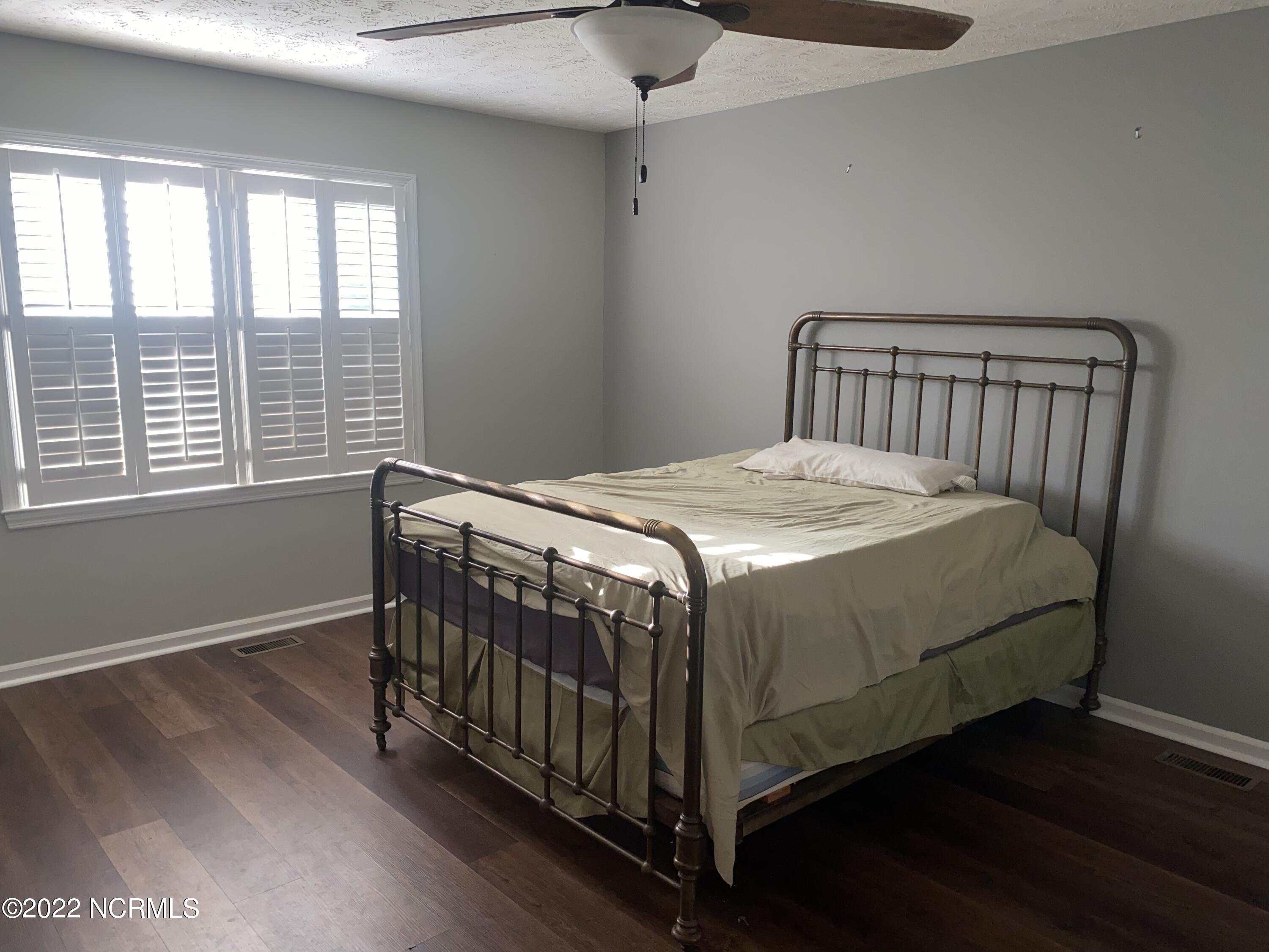 12481 Appin Road Laurinburg, NC 28352 - Photo 9 of 18 929DE85C-CBD9-44EB-8B16-45E9821B5B2C