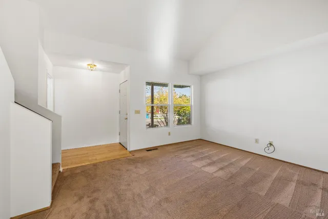 $499,000 | 2542 Casey Drive, Santa Rosa, CA 95403