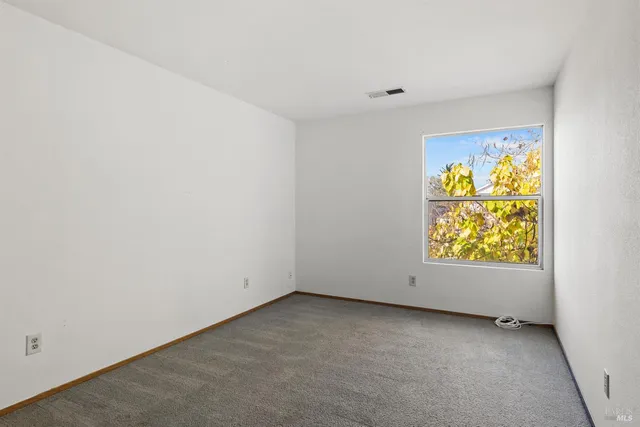 $499,000 | 2542 Casey Drive, Santa Rosa, CA 95403