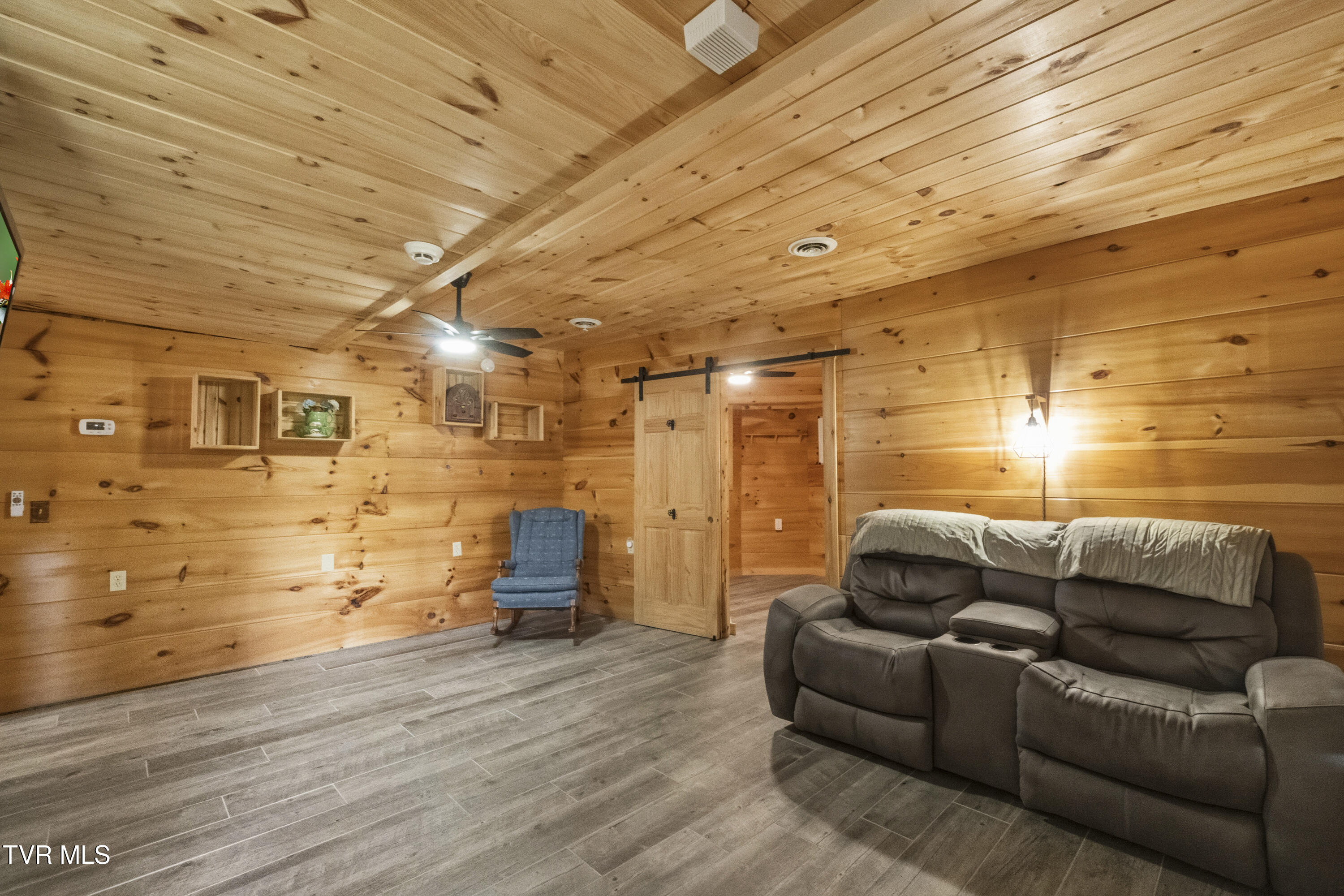 1600 Red Hill Road Greeneville, TN 37743 - Photo 48 of 73 Johnson Den 3 DSC05734