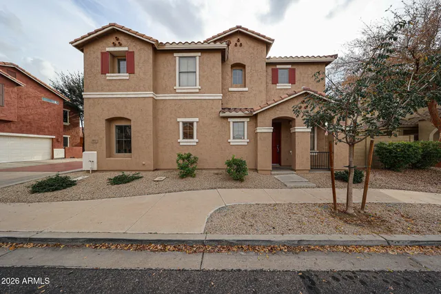 $2,145 | 961 East Redondo Drive, Gilbert, AZ 85296