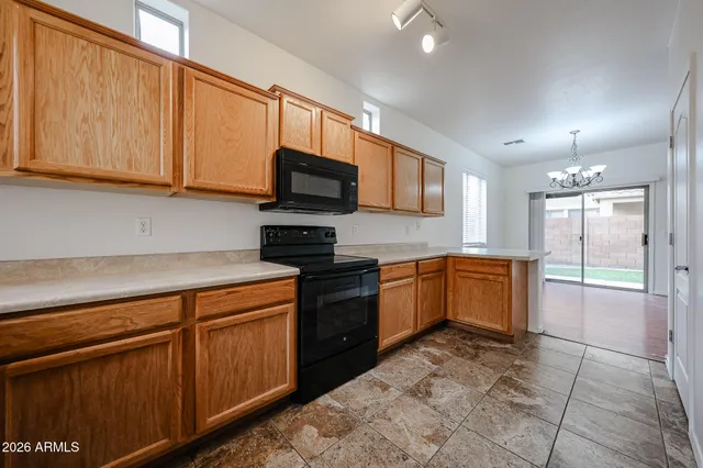 $2,145 | 961 East Redondo Drive, Gilbert, AZ 85296