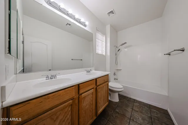 $2,145 | 961 East Redondo Drive, Gilbert, AZ 85296