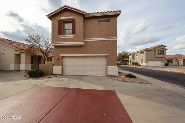 $2,145 | 961 East Redondo Drive, Gilbert, AZ 85296
