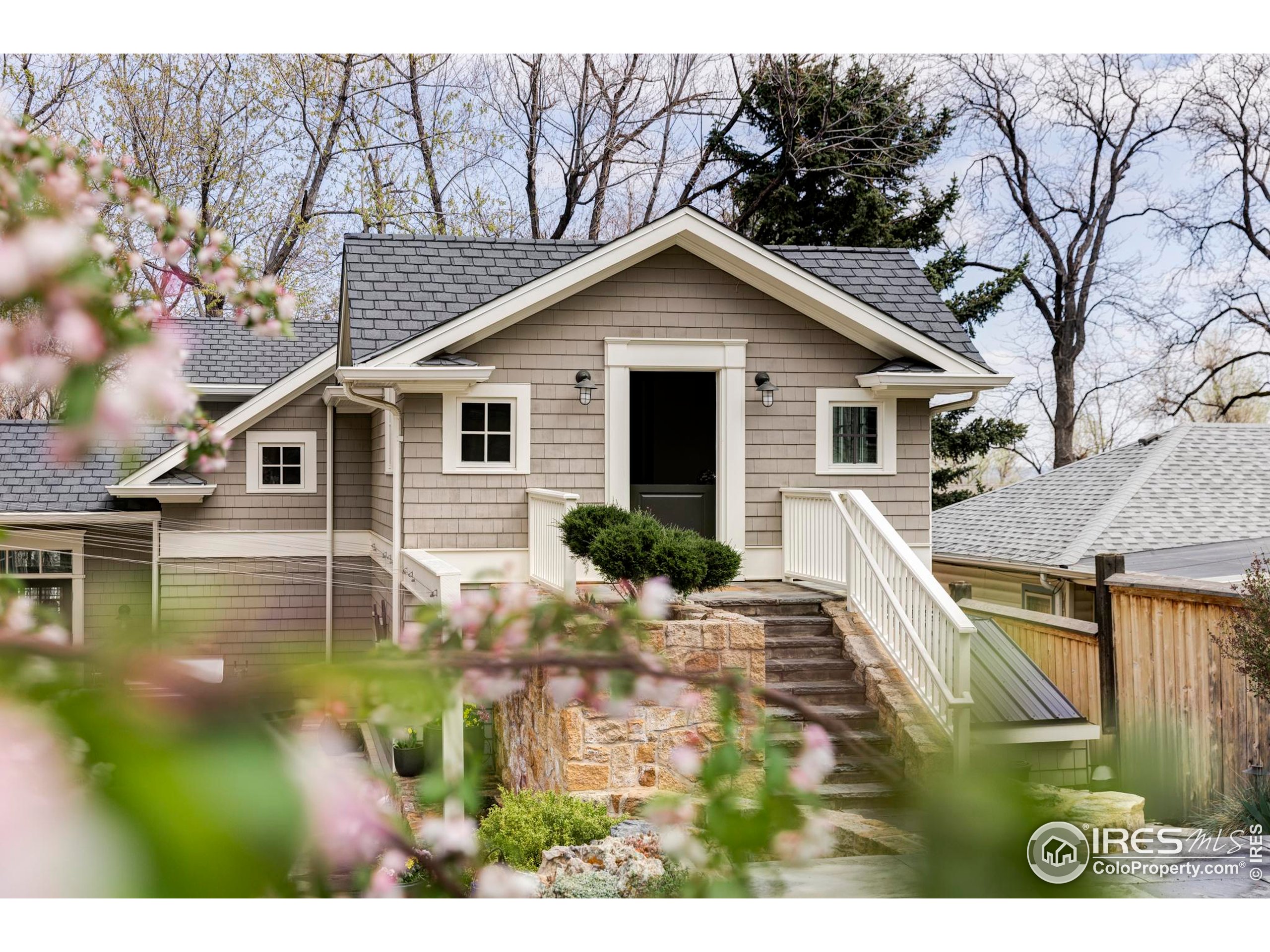 3189 5th Street Boulder, CO 80304 - Photo 27 of 37 a view of a house with backyard
