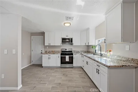 $460,000 | 7791 Eucalyptus Drive, Highland, CA 92346