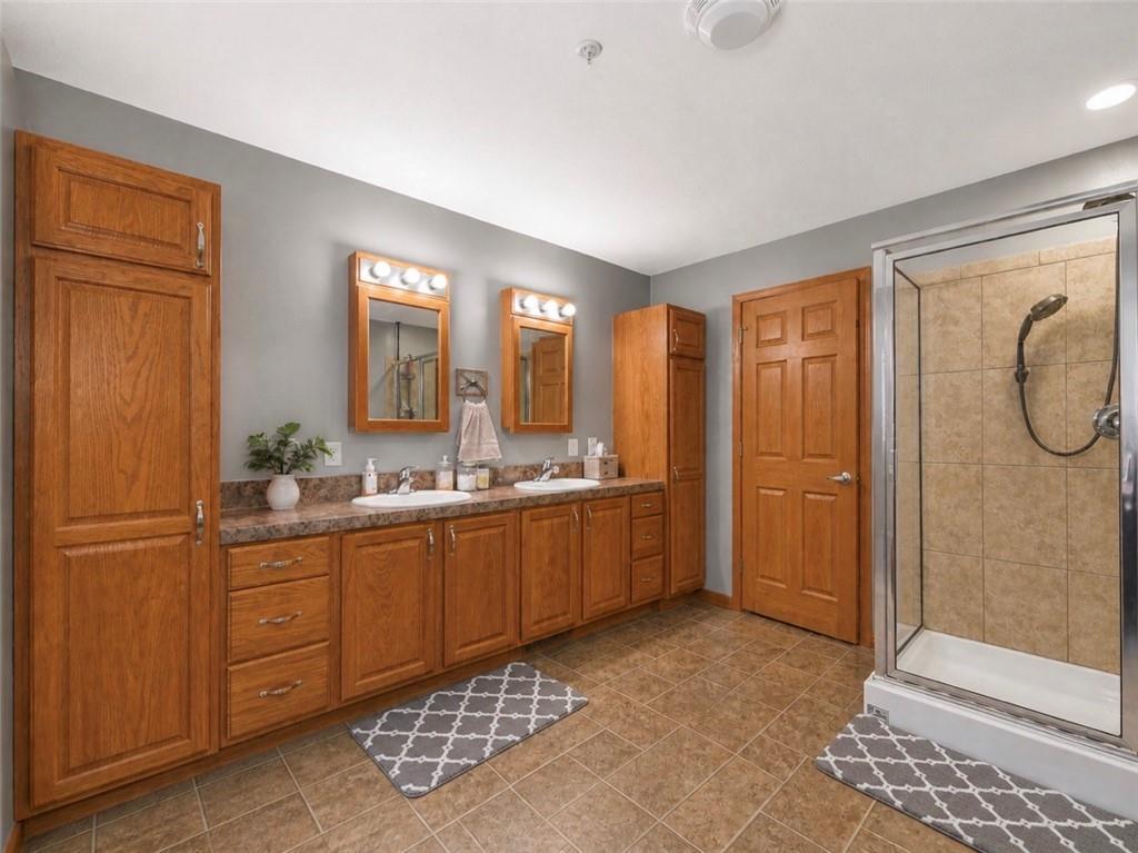 309 North Fricke Corder, MO 64021 - Photo 10 of 21