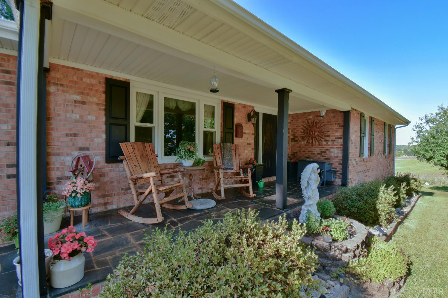 6481 Stewartsville Road Moneta, VA 24121 - Photo 7 of 81