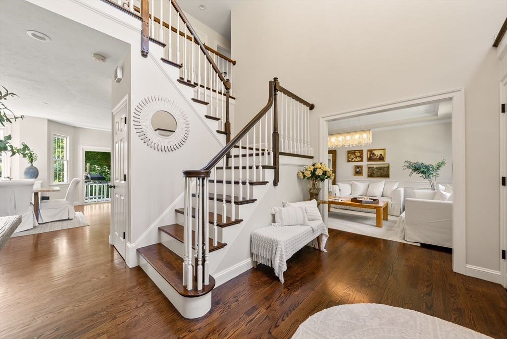 23 Falcon Ridge Drive Hopkinton, MA 01748 - Photo 3 of 42