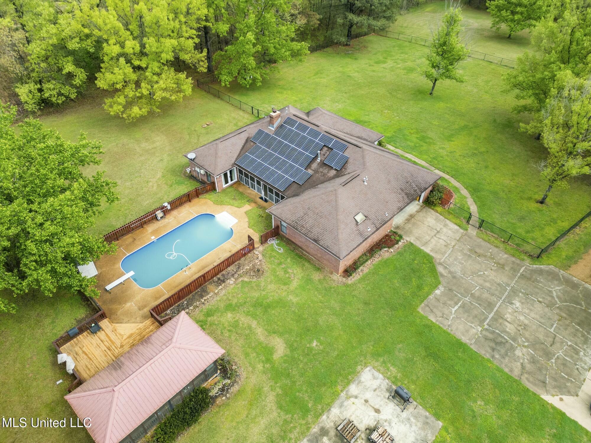 137 Falcon Ridge Drive Raymond, MS 39154 - Photo 8 of 52 tempImageK03eEk