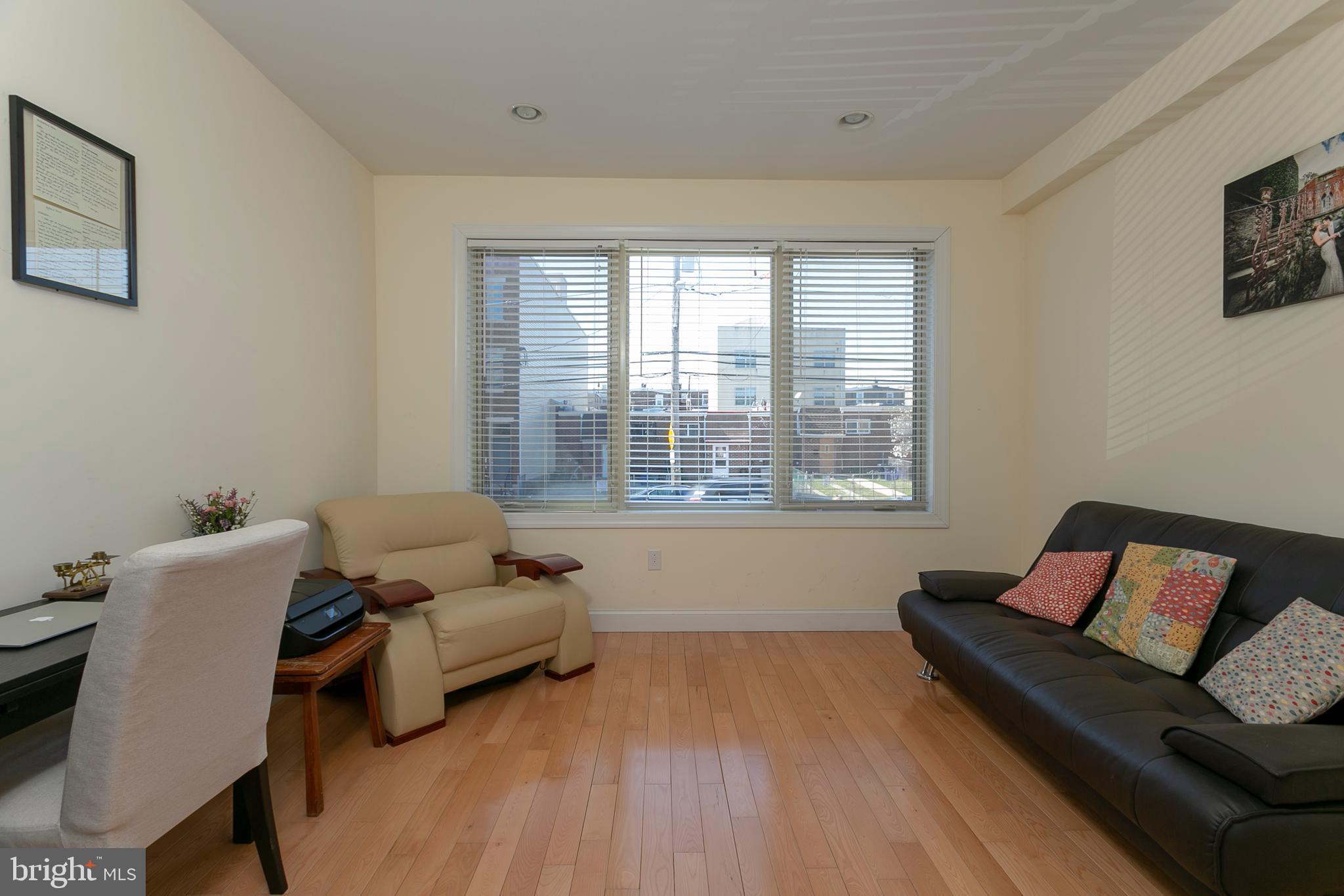 713 North 20th Street, Unit B Philadelphia, PA 19130 - Photo 8 of 14
