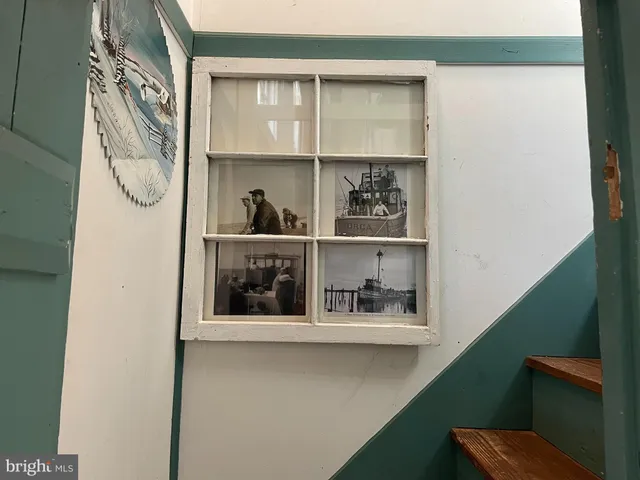 a view of a window in a room