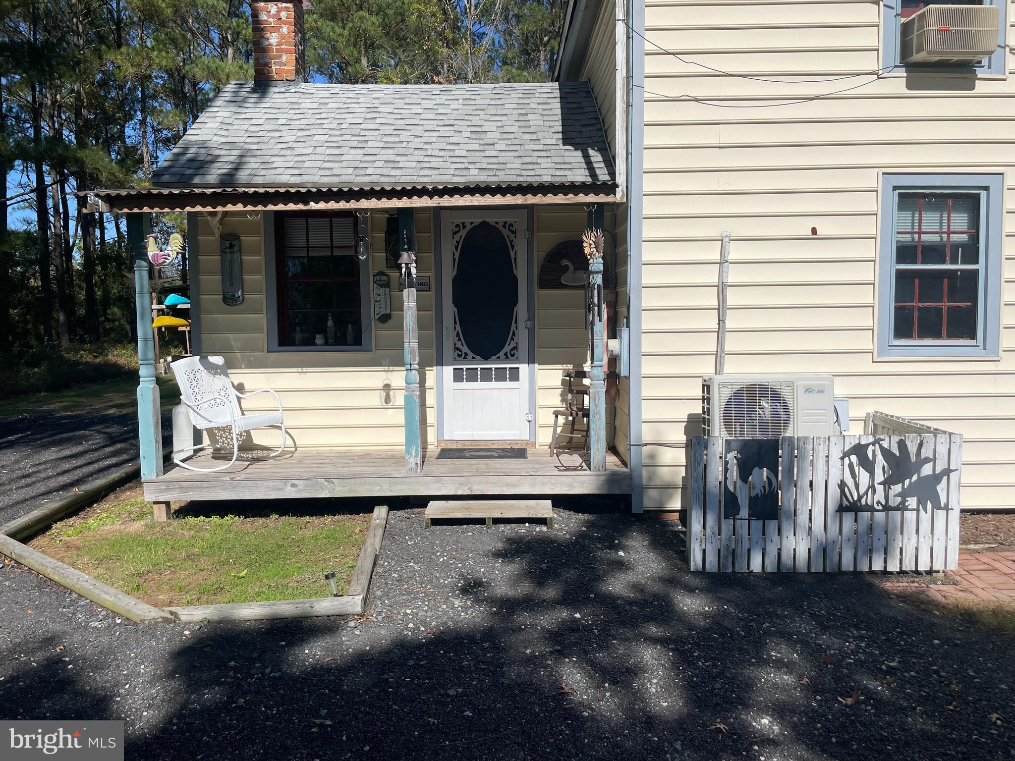 2720 Church Street Quantico, MD 21856 - Photo 5 of 35 a view of a house with backyard and sitting area