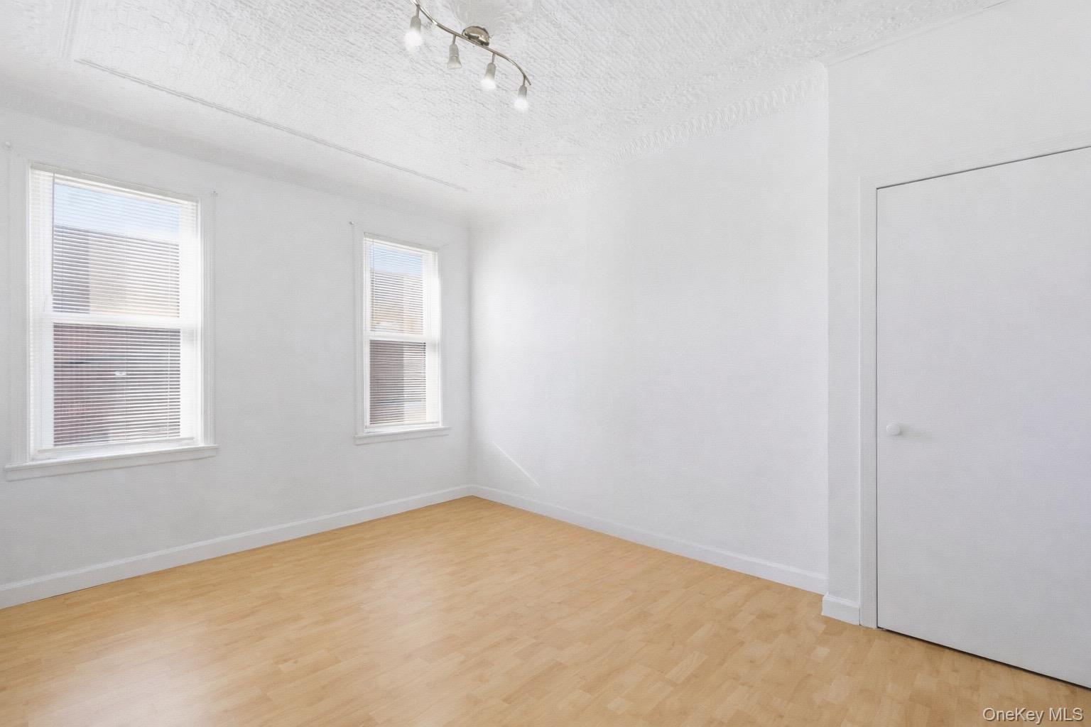 60-89 54th Street Queens, NY 11378 - Photo 16 of 22